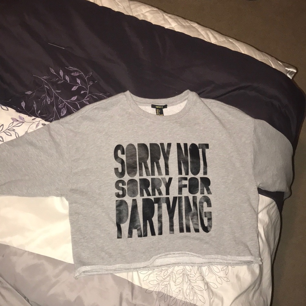 Crew neck hoodie crop top